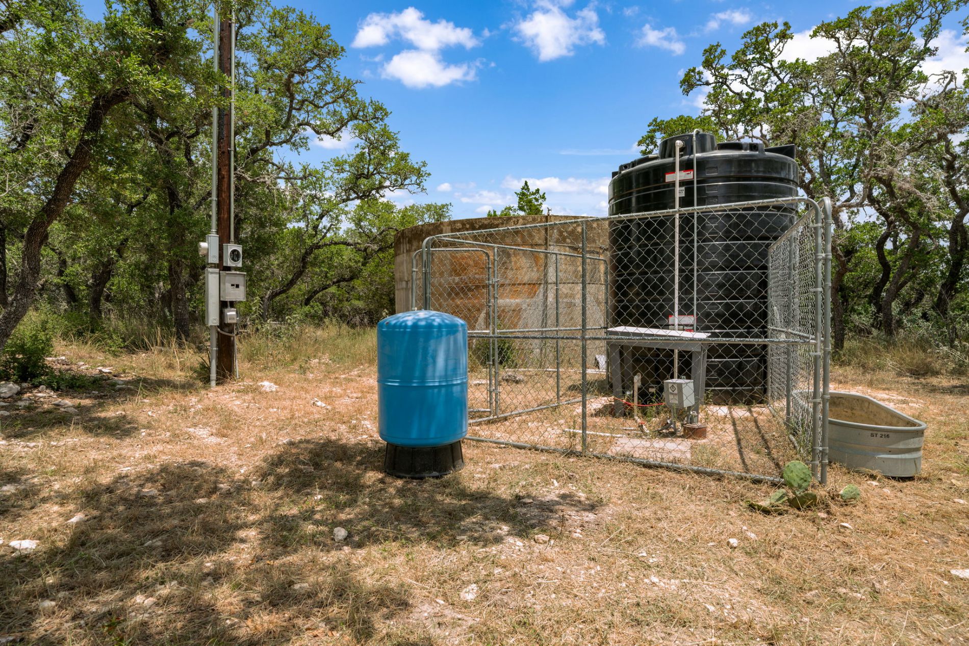 Power / Water Well & Holding Tank
